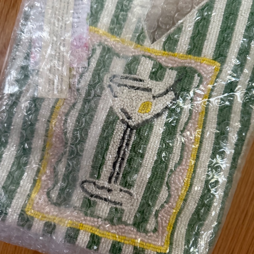 Viral Beaded Martini Bag - Picture 3 of 5